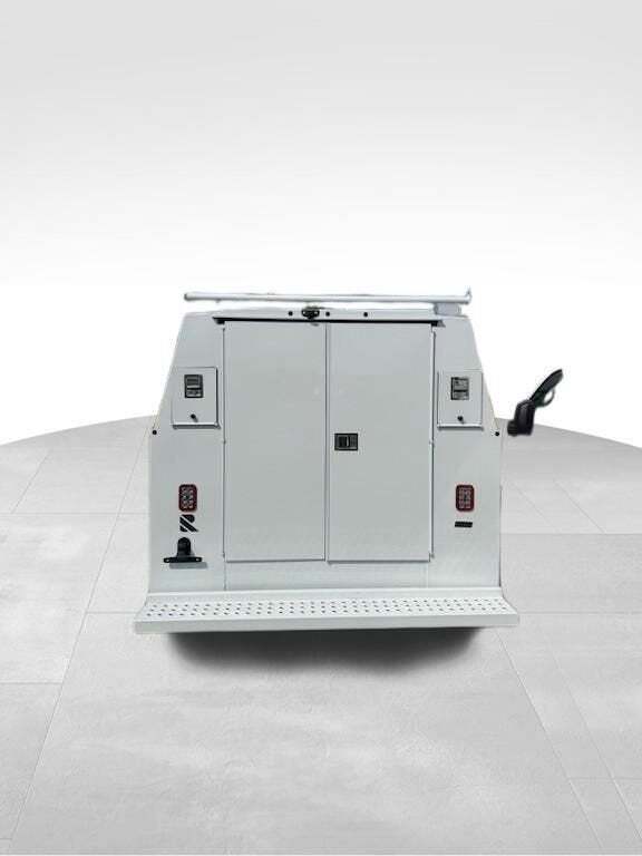 2025 Chevrolet Express 3500