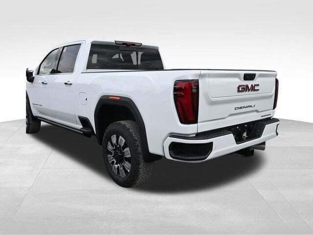 2025 GMC Sierra 2500HD Denali