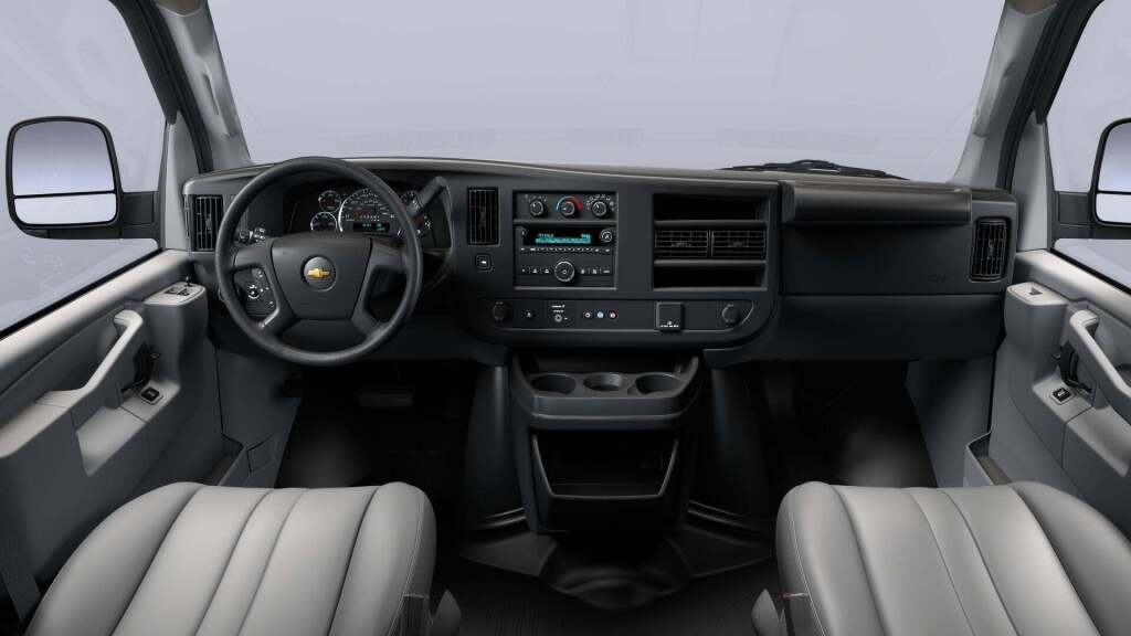 2025 Chevrolet Express 2500