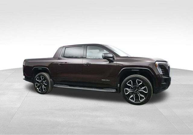 2025 GMC Sierra EV Denali