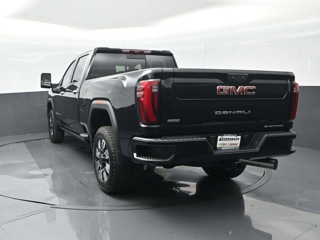 2025 GMC Sierra 2500HD Denali