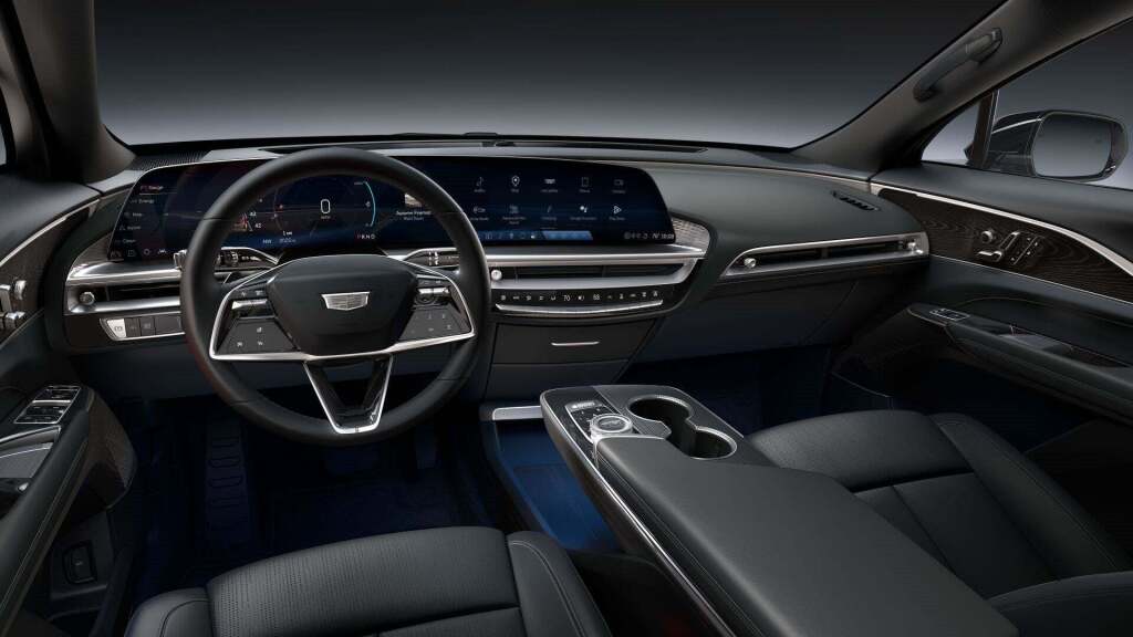 2025 Cadillac LYRIQ Sport 1