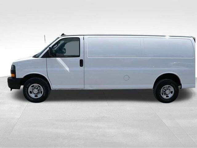 2021 Chevrolet Express 2500