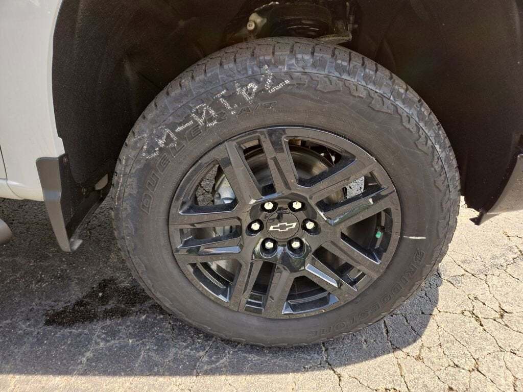 2025 Chevrolet Silverado 1500 LT Trail Boss