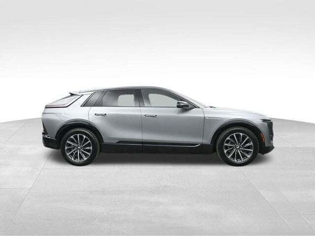 2024 Cadillac LYRIQ Sport 1