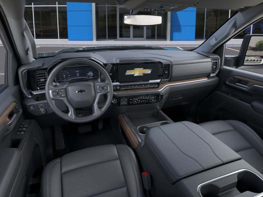 2025 Chevrolet Silverado 2500HD LT