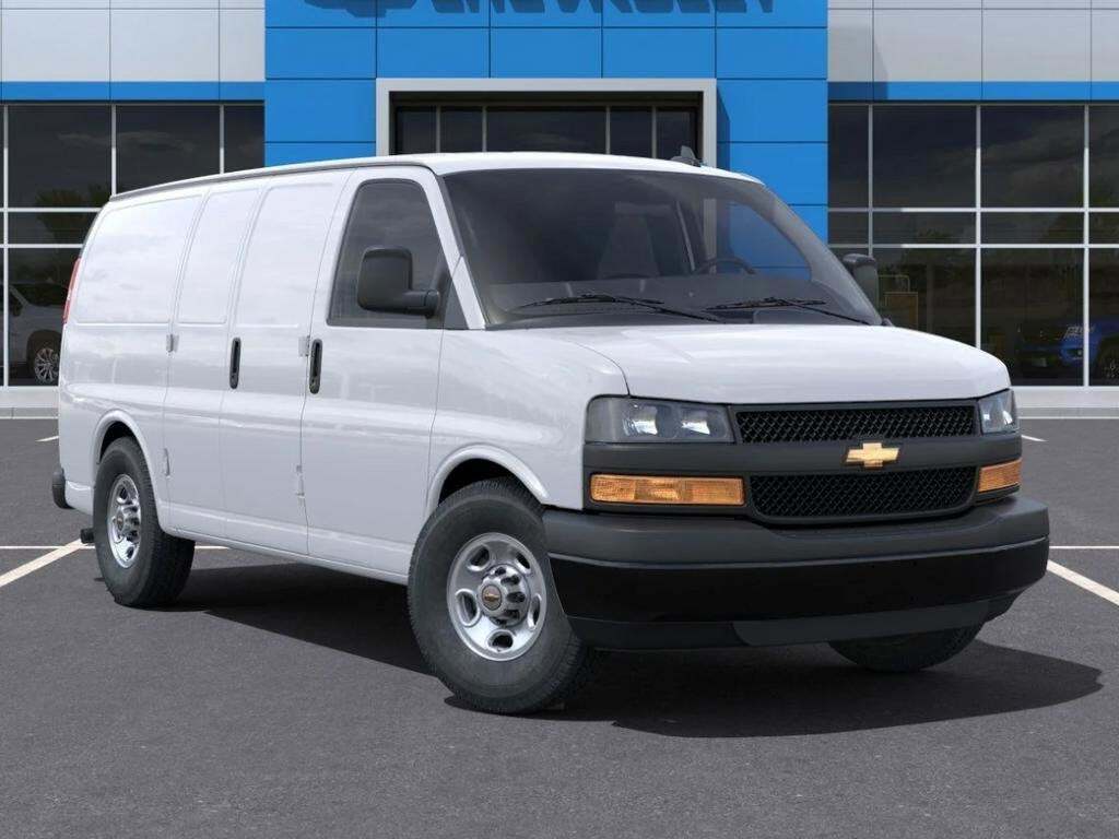 2024 Chevrolet Express 2500