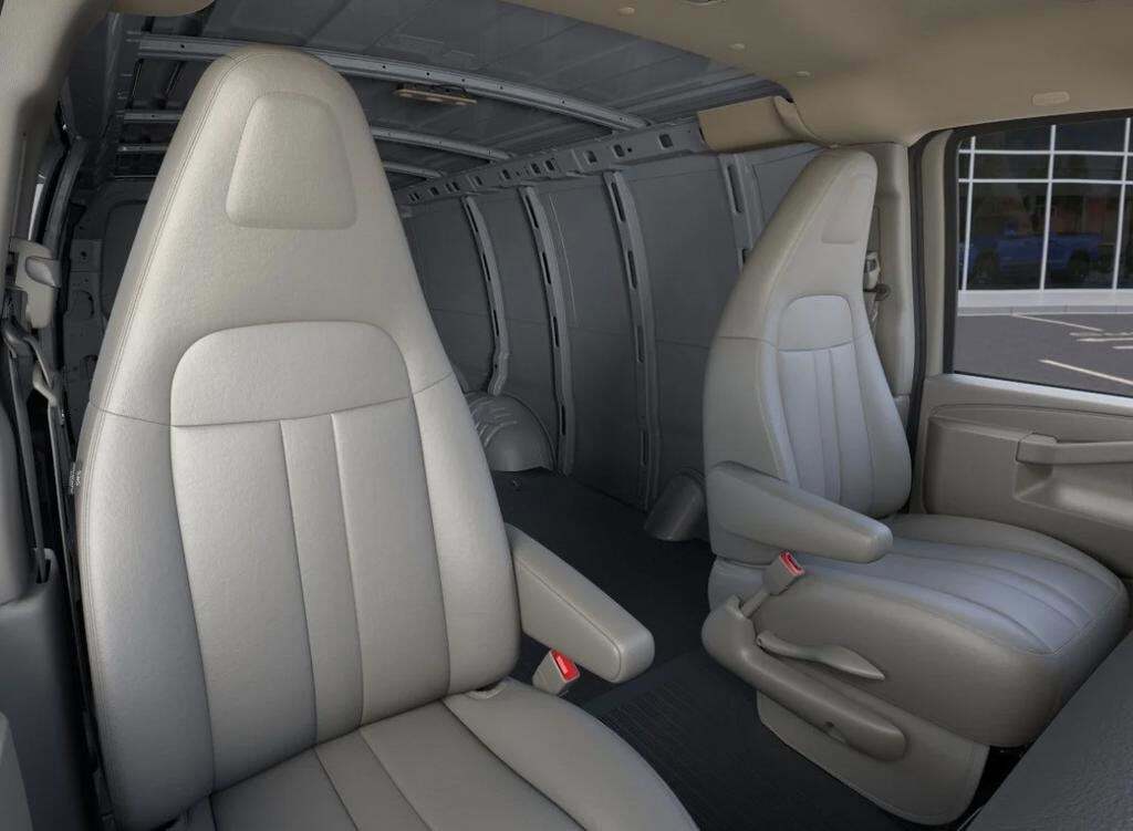2024 Chevrolet Express 2500