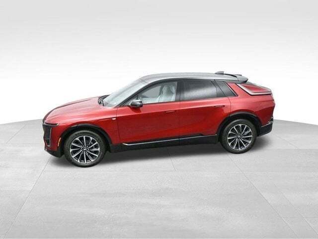 2025 Cadillac LYRIQ Sport 1