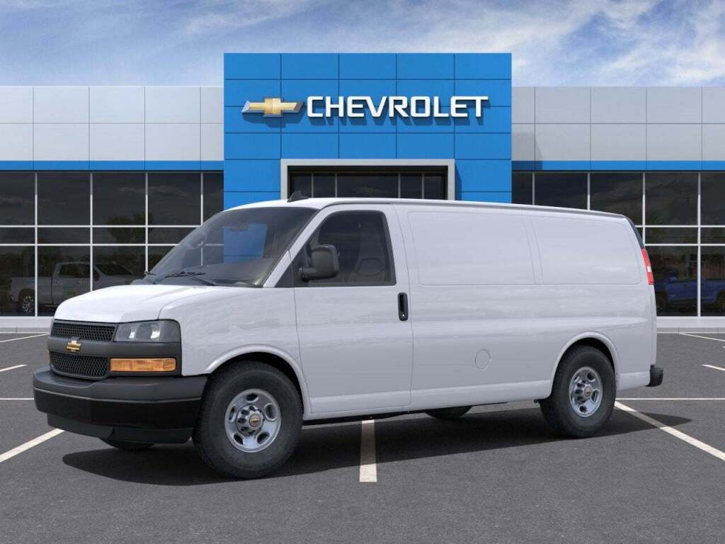 2024 Chevrolet Express 2500