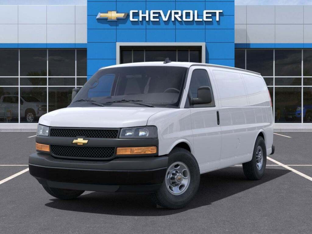 2024 Chevrolet Express 2500