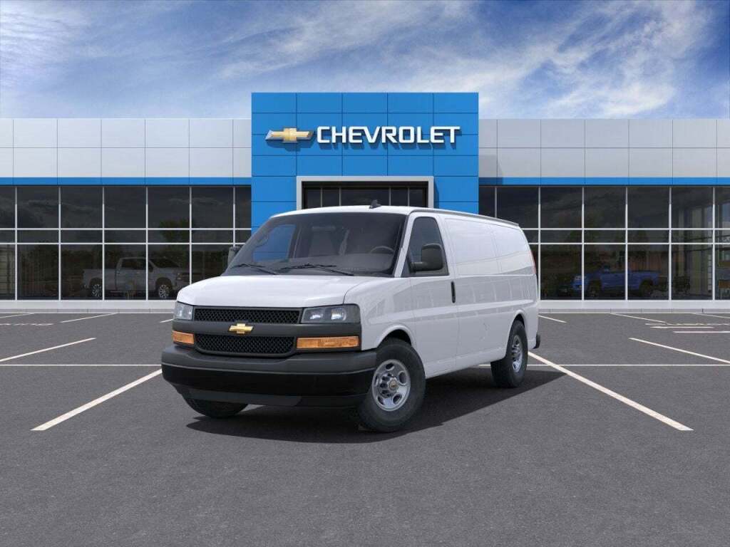 2024 Chevrolet Express 2500
