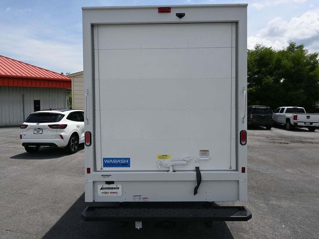2023 GMC Savana 3500