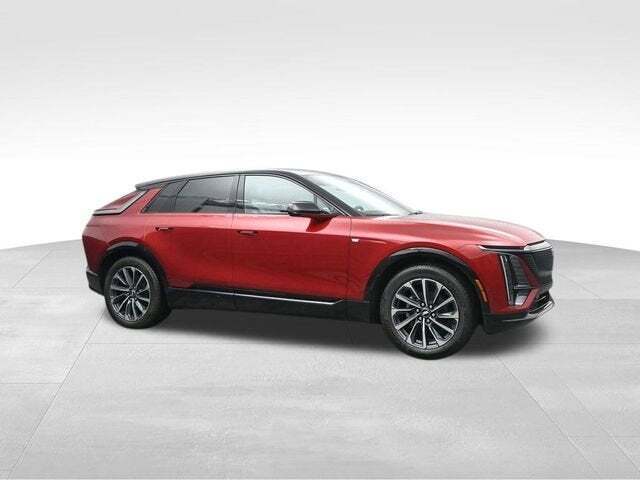 2025 Cadillac LYRIQ Sport 1