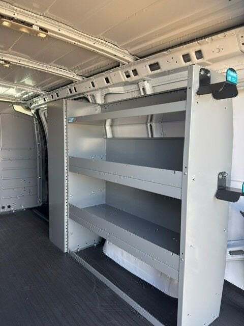 2024 Chevrolet Express 2500