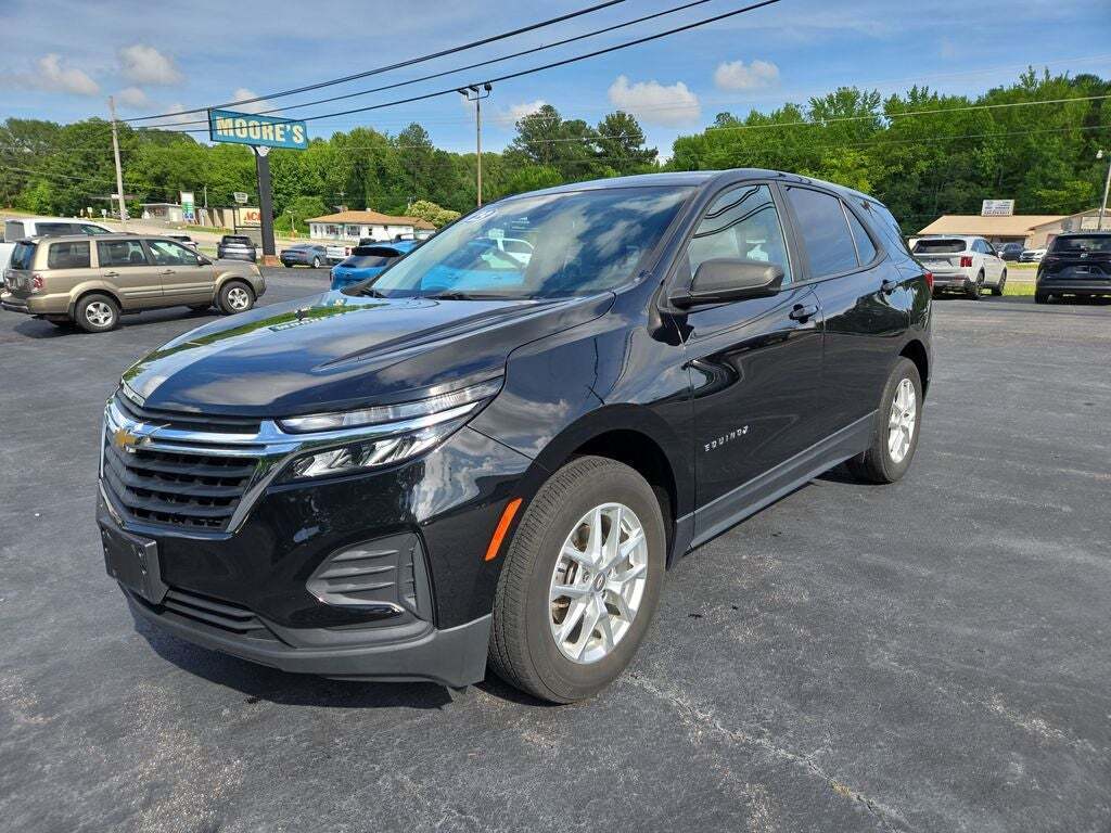 2023 Chevrolet Equinox LS