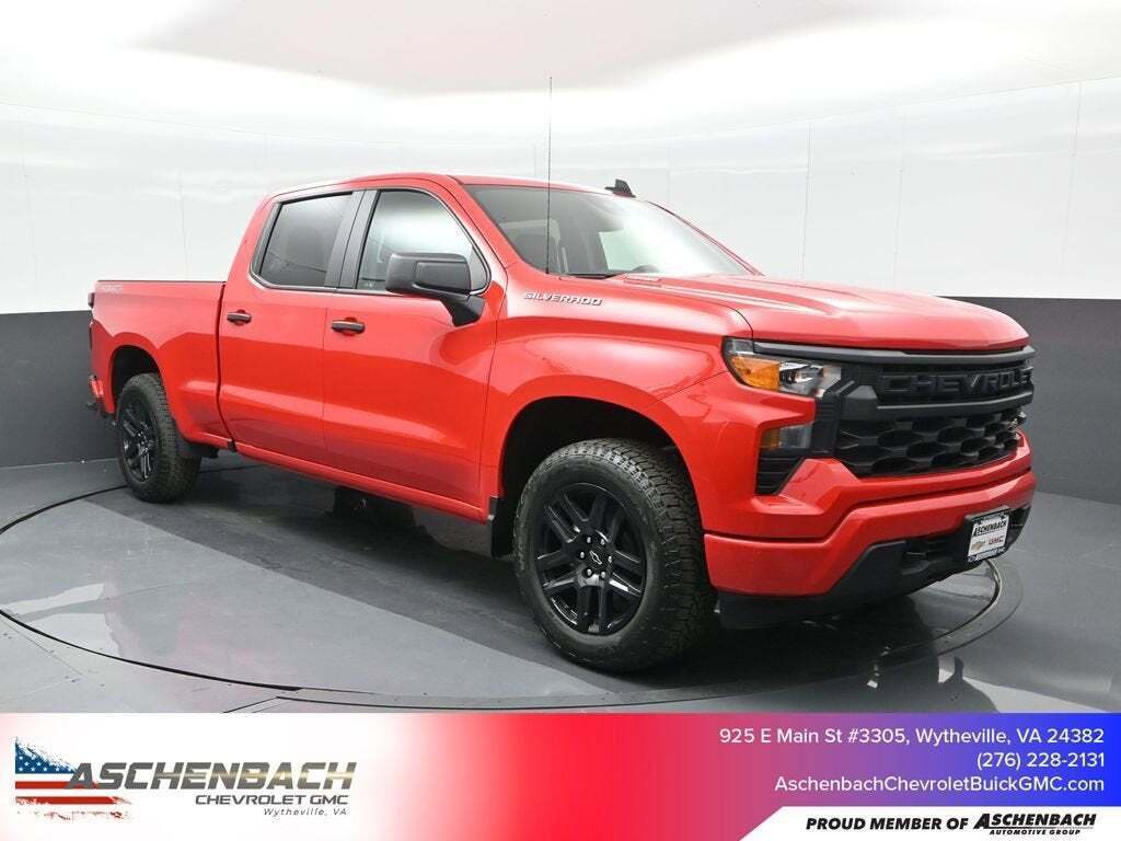 2025 Chevrolet Silverado 1500 Custom