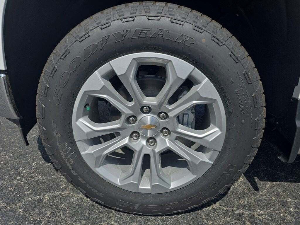 2025 Chevrolet Silverado 1500 LTZ