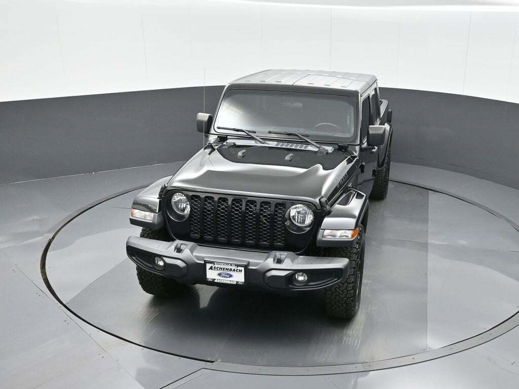 2021 Jeep Gladiator Sport