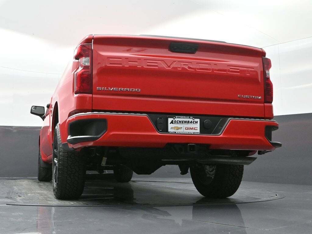 2025 Chevrolet Silverado 1500 Custom