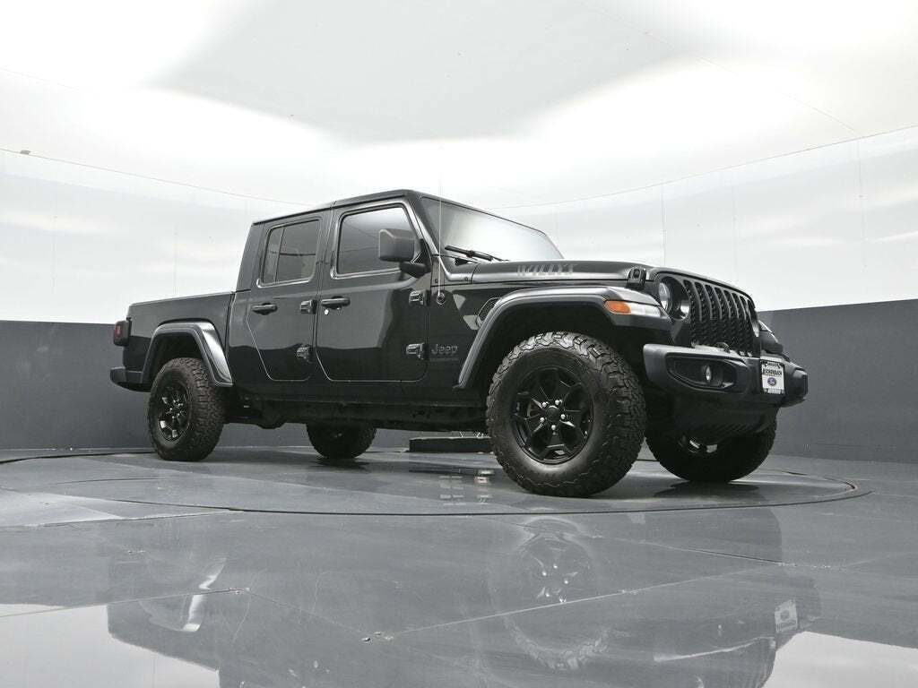 2021 Jeep Gladiator Sport