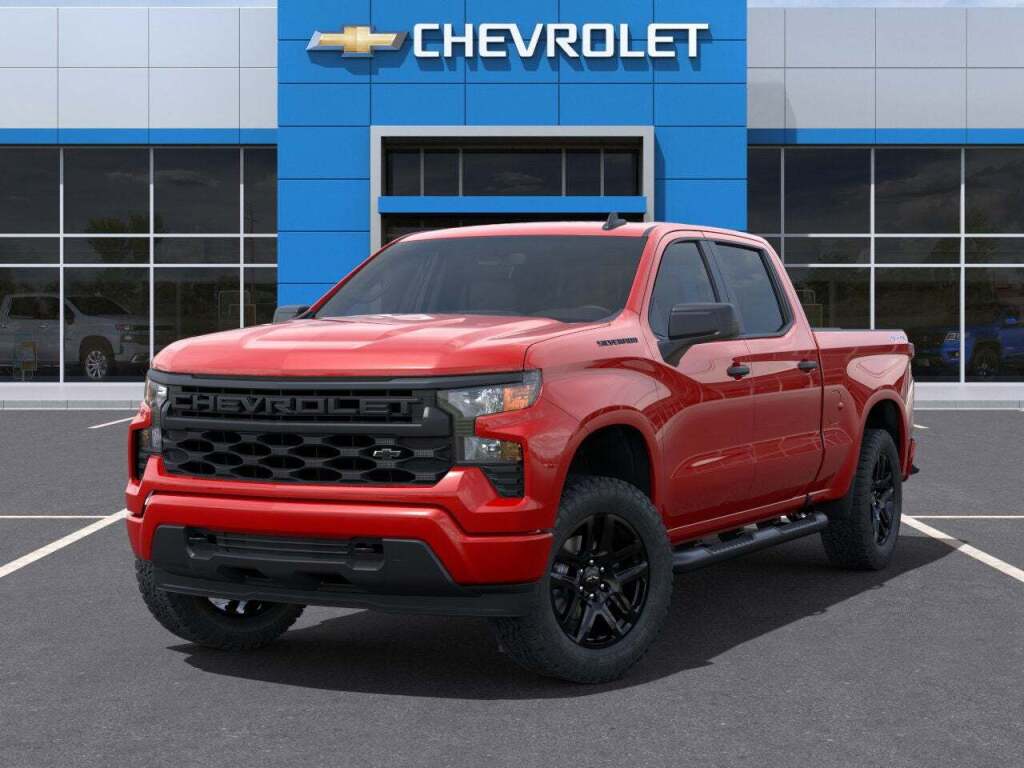 2025 Chevrolet Silverado 1500 Custom