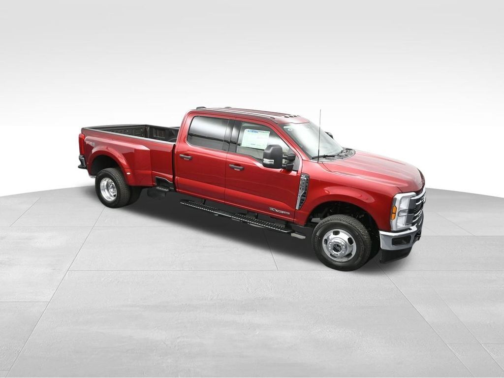 2025 Ford F-350 Super Duty XLT