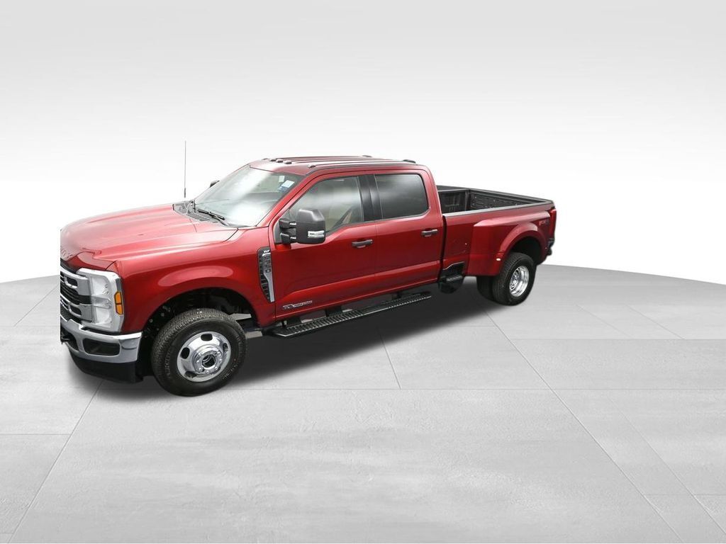 2025 Ford F-350 Super Duty XLT