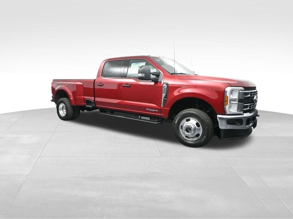 2025 Ford F-350 Super Duty XLT