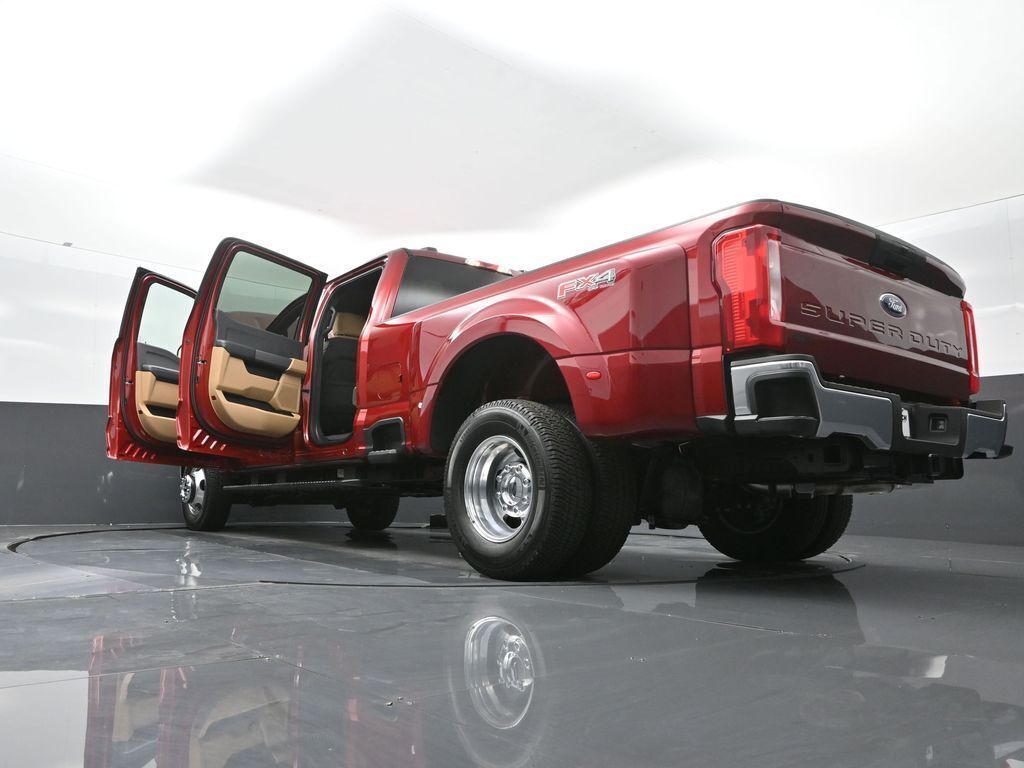 2025 Ford F-350 Super Duty XLT