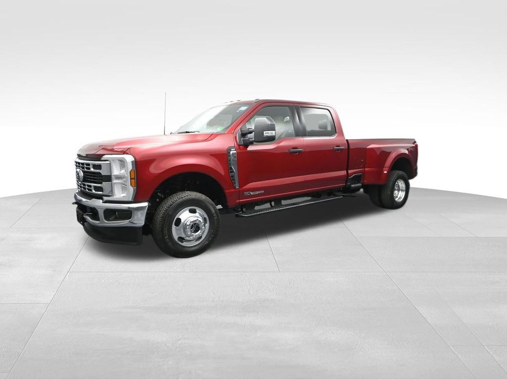 2025 Ford F-350 Super Duty XLT