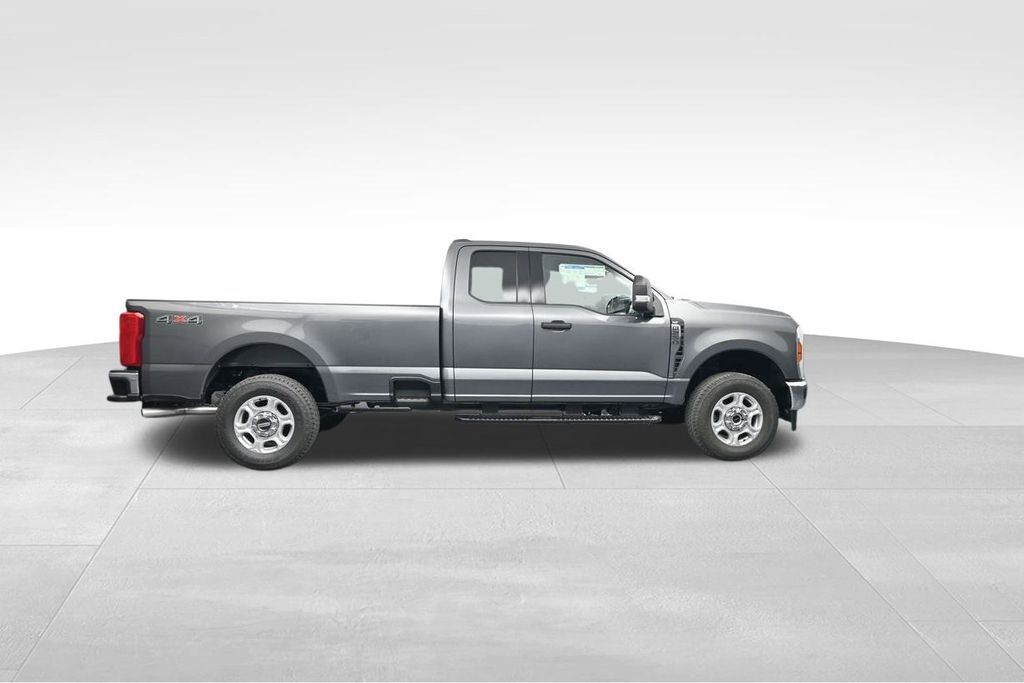 2026 Ford F-250 Super Duty XLT