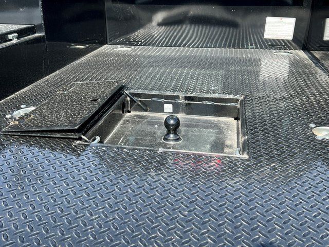 2023 GMC Sierra 3500HD Pro