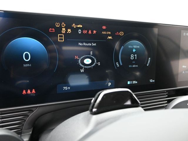 2025 Hyundai IONIQ 5 SE Standard Range