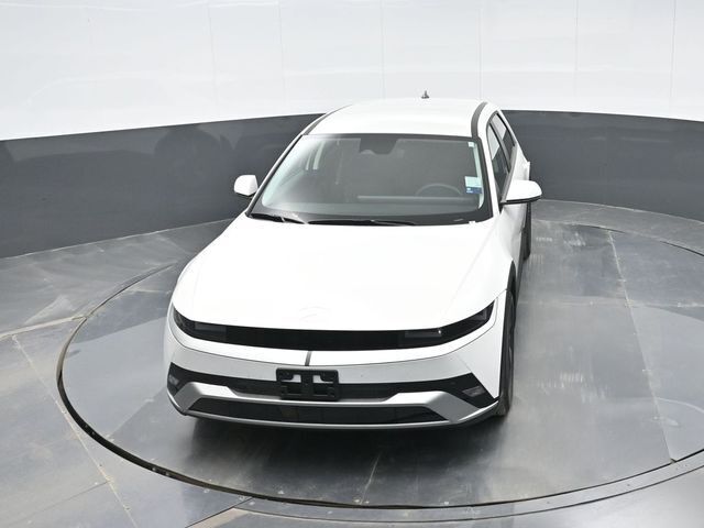 2025 Hyundai IONIQ 5 SE Standard Range