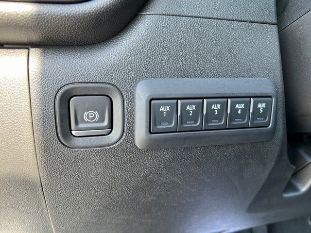 2023 GMC Sierra 3500HD Pro