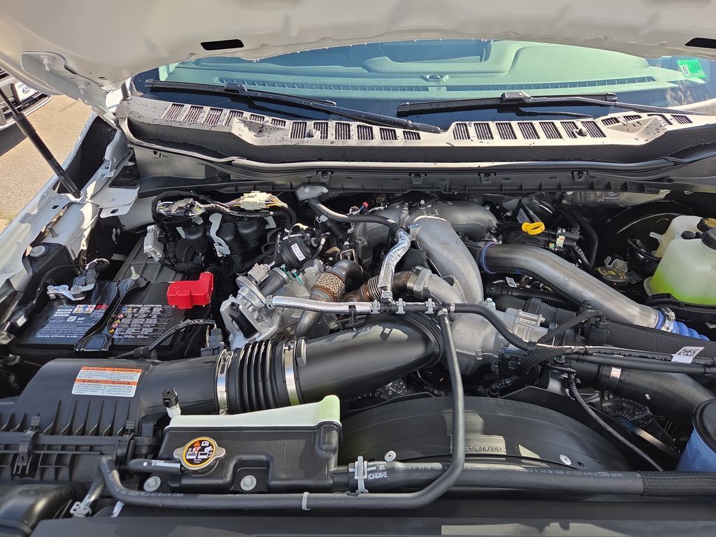 2026 Ford F-350 Super Duty XLT