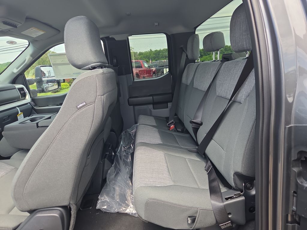 2025 Ford F-250 Super Duty XLT
