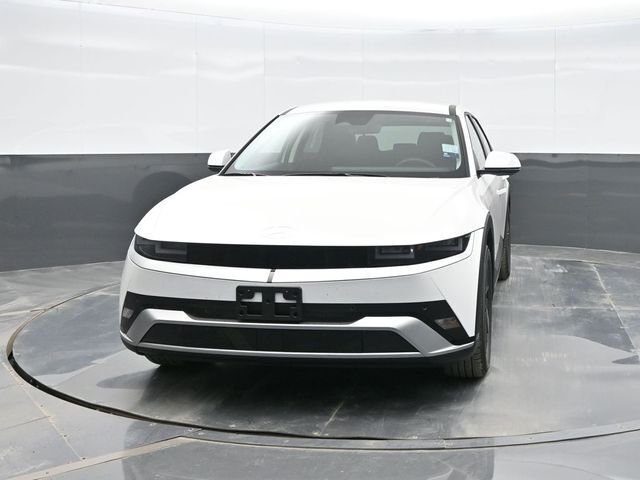 2025 Hyundai IONIQ 5 SE Standard Range