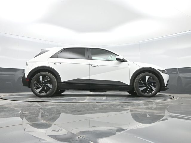 2025 Hyundai IONIQ 5 SE Standard Range