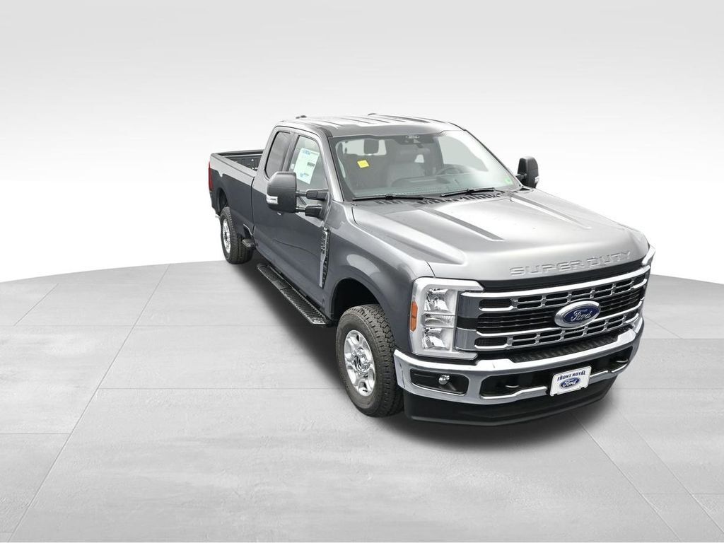 2026 Ford F-250 Super Duty XLT