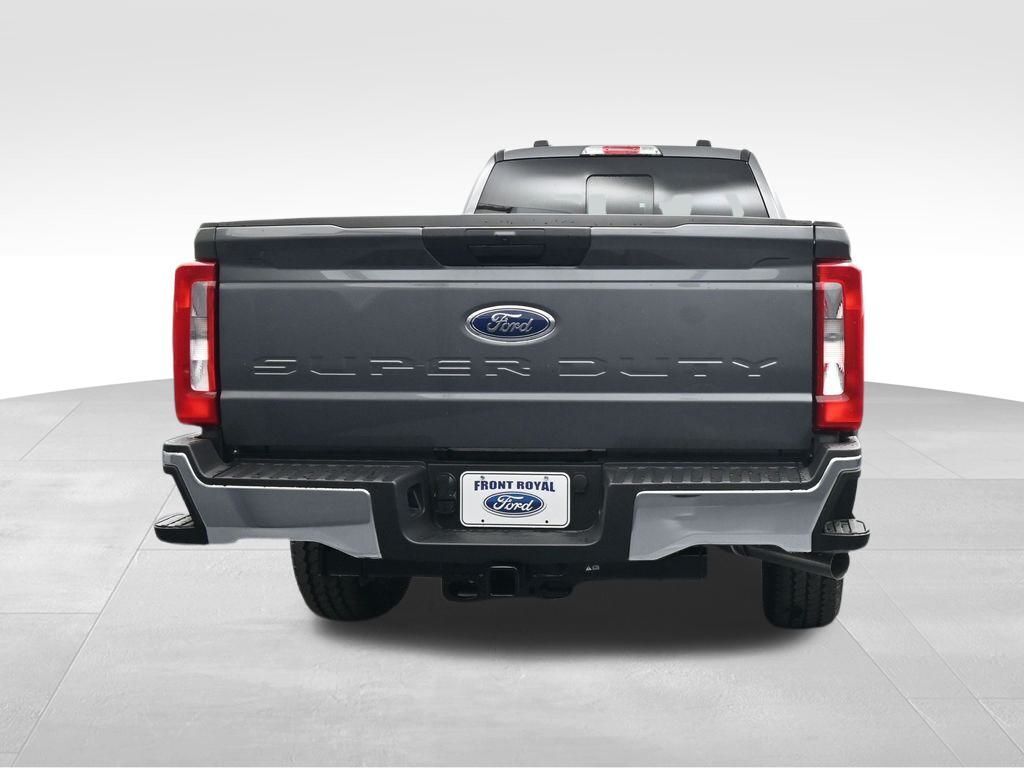 2026 Ford F-250 Super Duty XLT