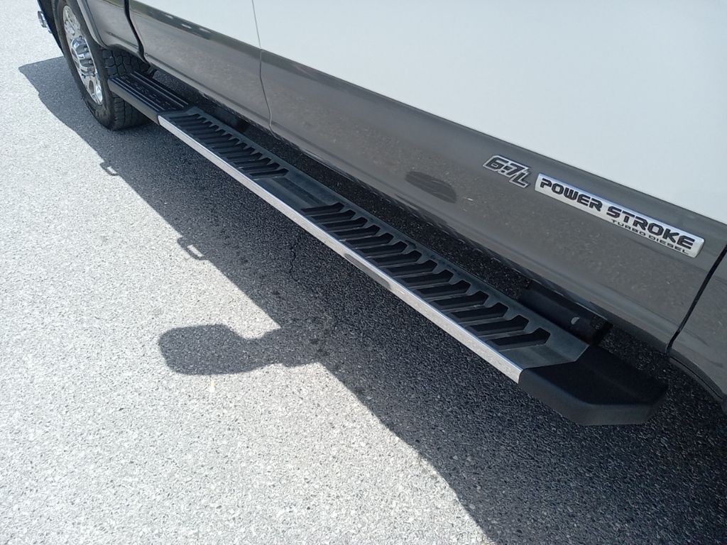 2021 Ford F-350 Super Duty Lariat