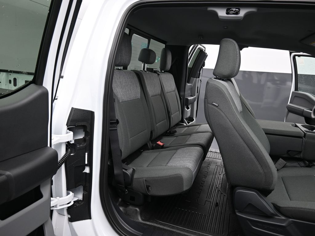 2026 Ford F-350 Super Duty XLT