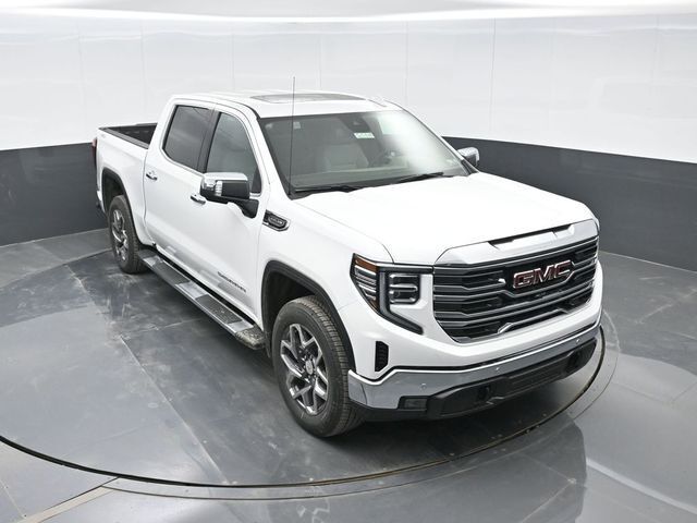 2025 GMC Sierra 1500 4WD Crew Cab Short Box SLT