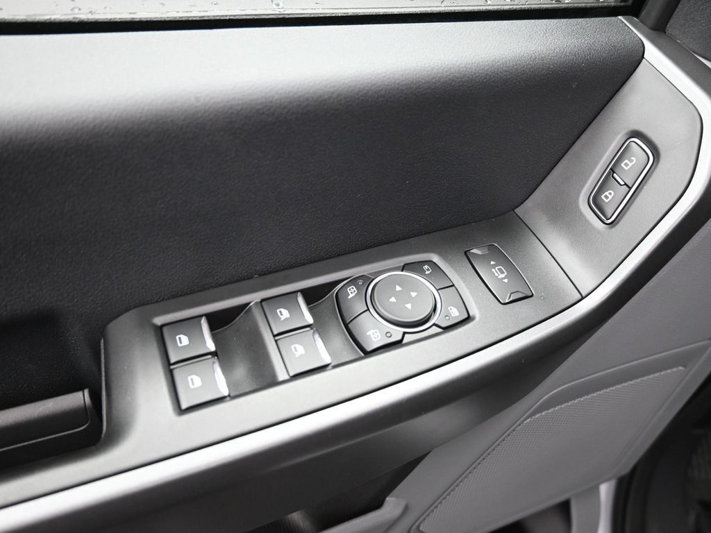 2026 Ford F-350 Super Duty XLT