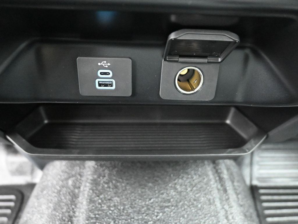 2026 Ford F-350 Super Duty XLT