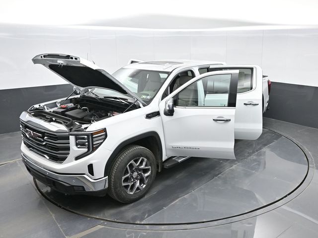 2025 GMC Sierra 1500 4WD Crew Cab Short Box SLT