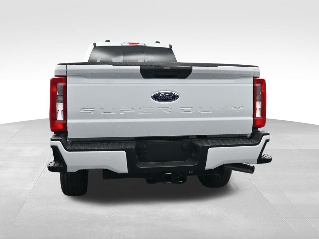 2026 Ford F-350 Super Duty XL