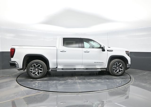 2025 GMC Sierra 1500 4WD Crew Cab Short Box SLT